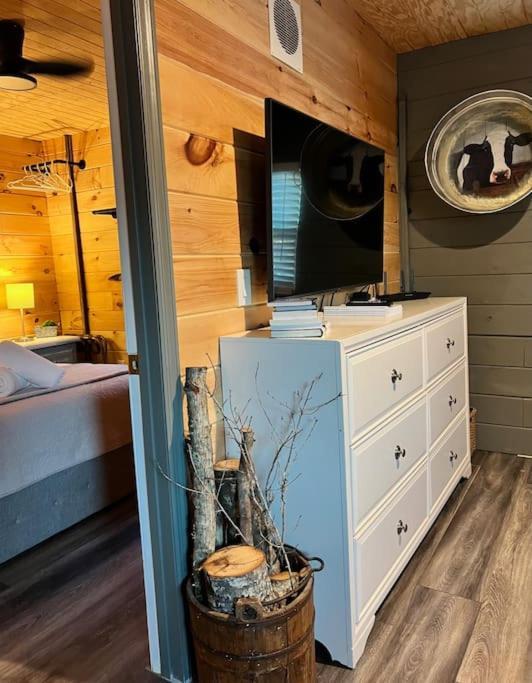 The Little Barn You Are Looking For! Umatilla Bagian luar foto